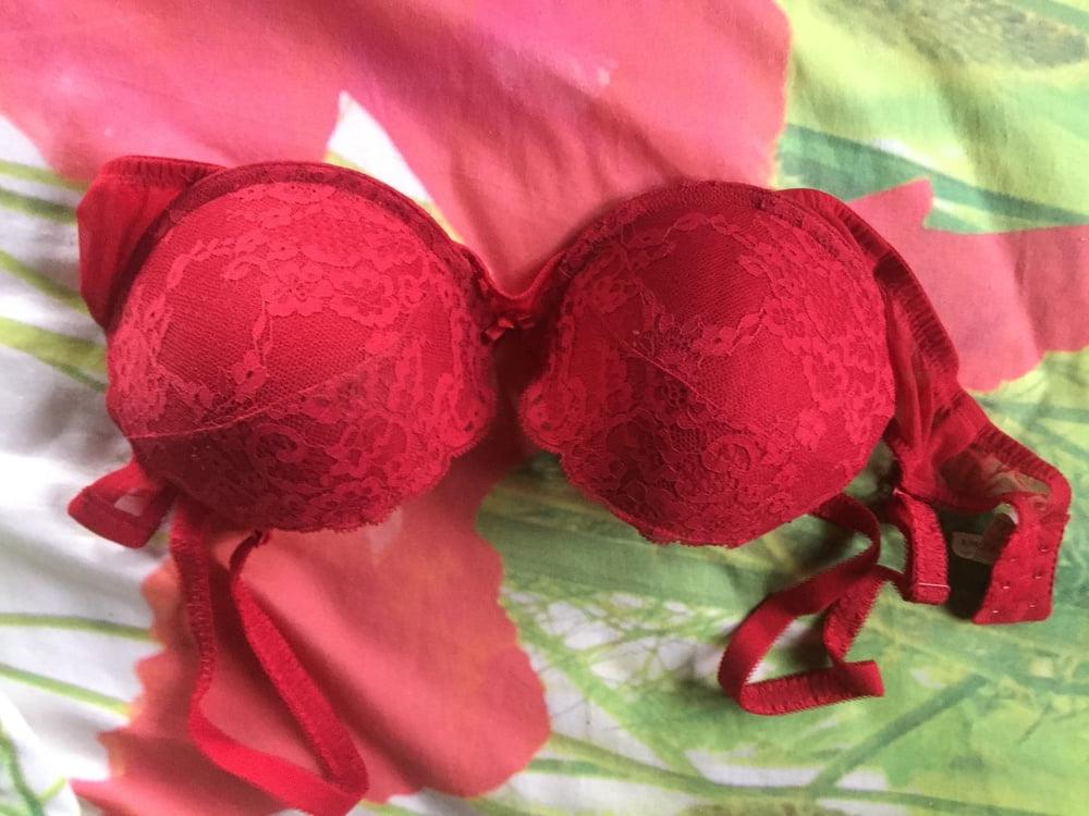 16P PAULINAS BRA AND PANTS
