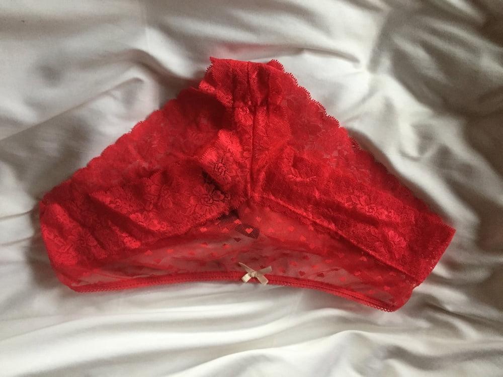 16P PAULINAS BRA AND PANTS