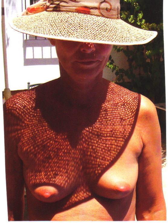 25P Girlfriend Laurie