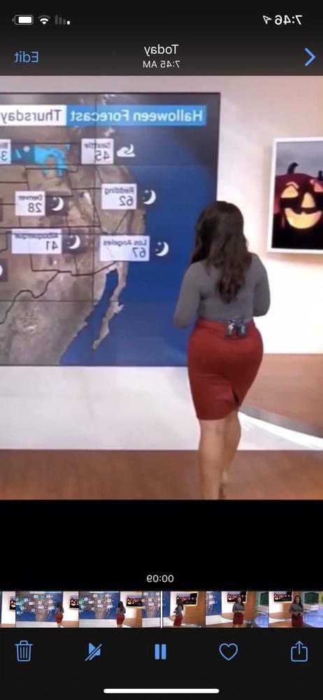 21P Weather Channel's thick ass Felicia Combs