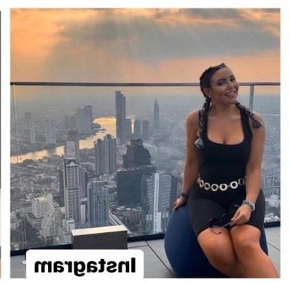 21P Weather Channel's thick ass Felicia Combs