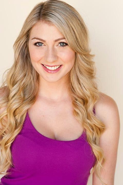 25P Katie Wilson Blonde Youtube Tease