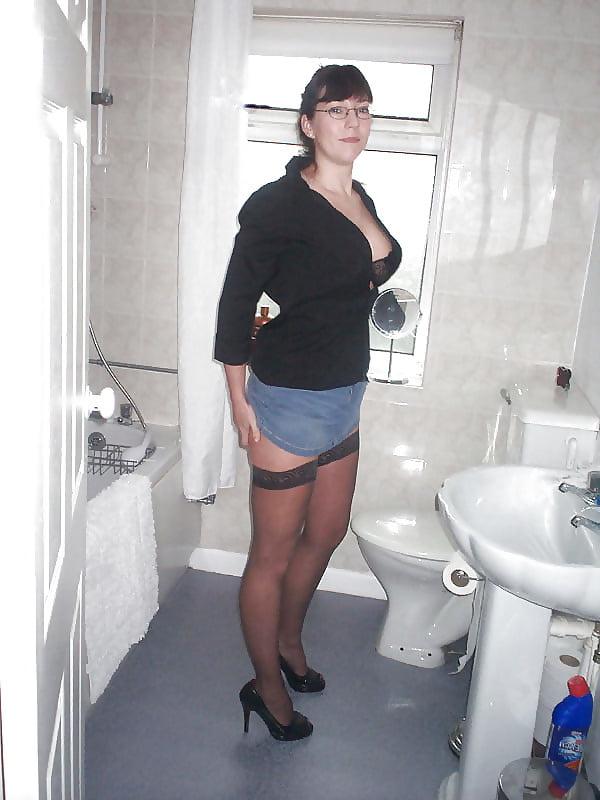9P Glasses And Bra Off