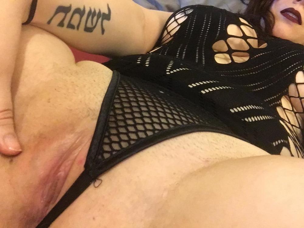 24P Alt Girls 184