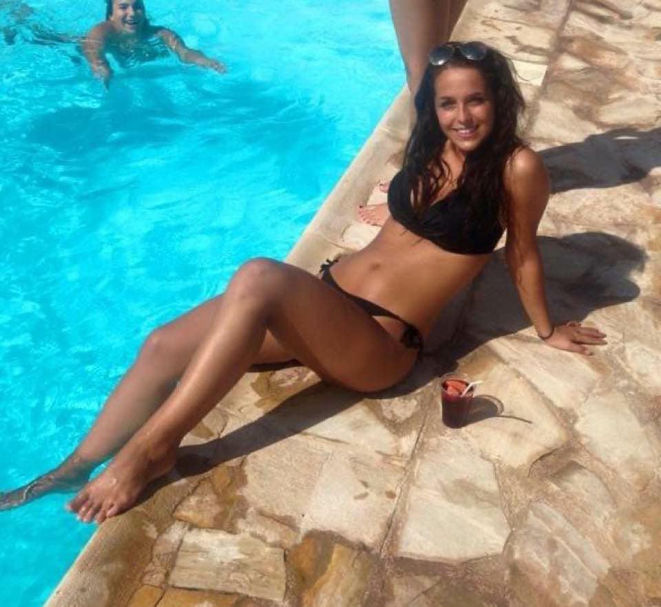 12P Girlfriend exploring her sexuality in the summer breeze
