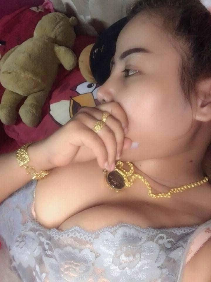 25P Thai whore