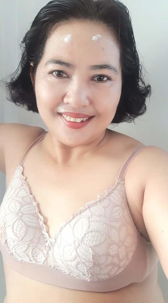 25P Thai whore