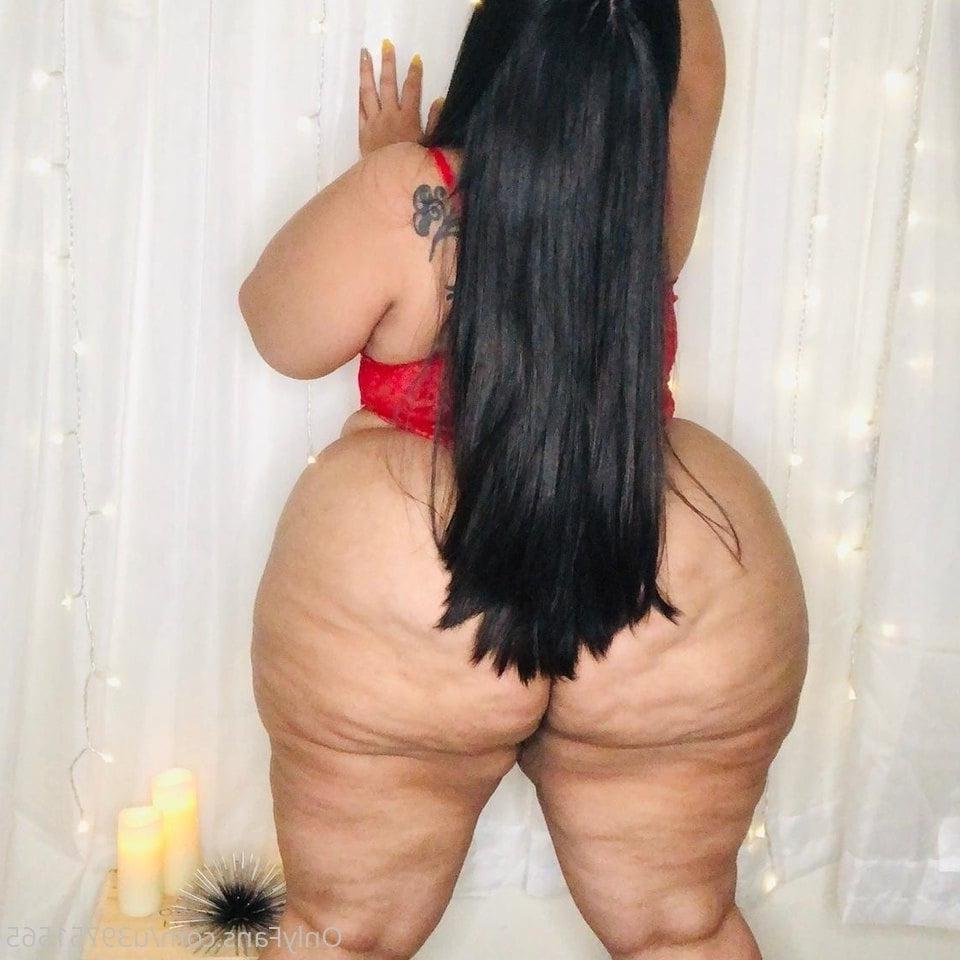 25P Thick ass hoes