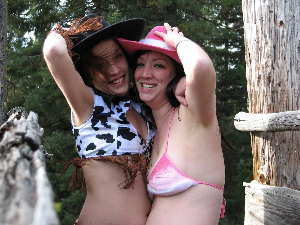 15P Girls Having Fun