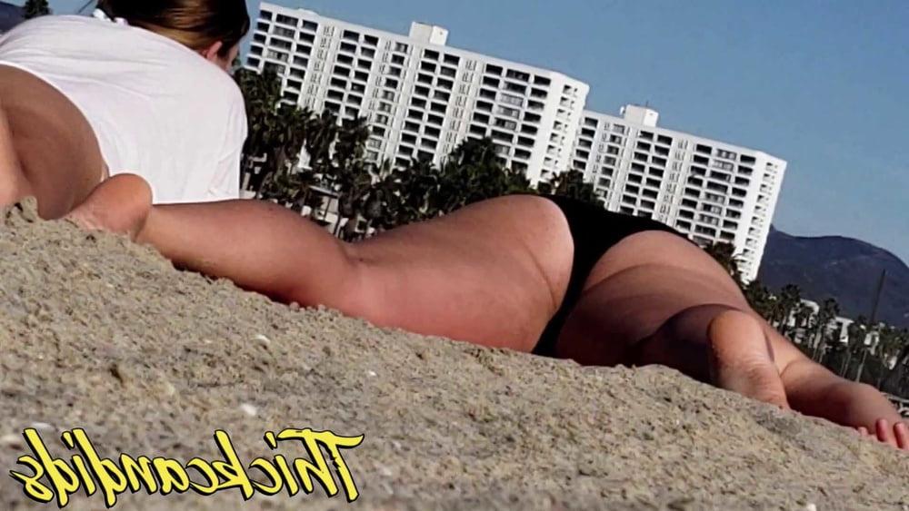 8P 2 White girls tanning at the beach, voyuer beach candids