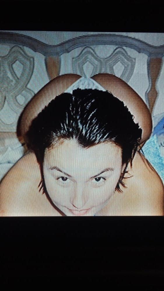 12P Hot girlfriend