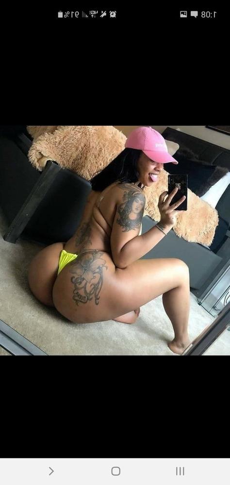25P Sexy Facebook girls
