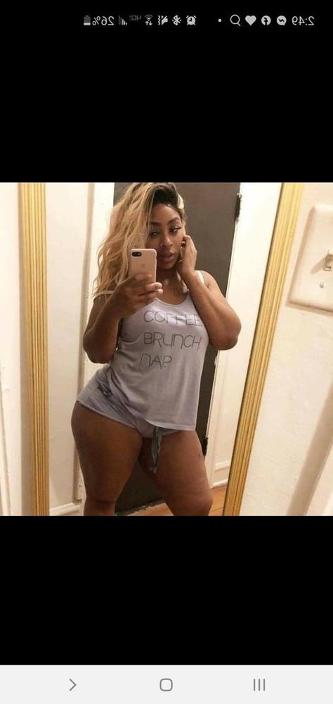 25P Sexy Facebook girls