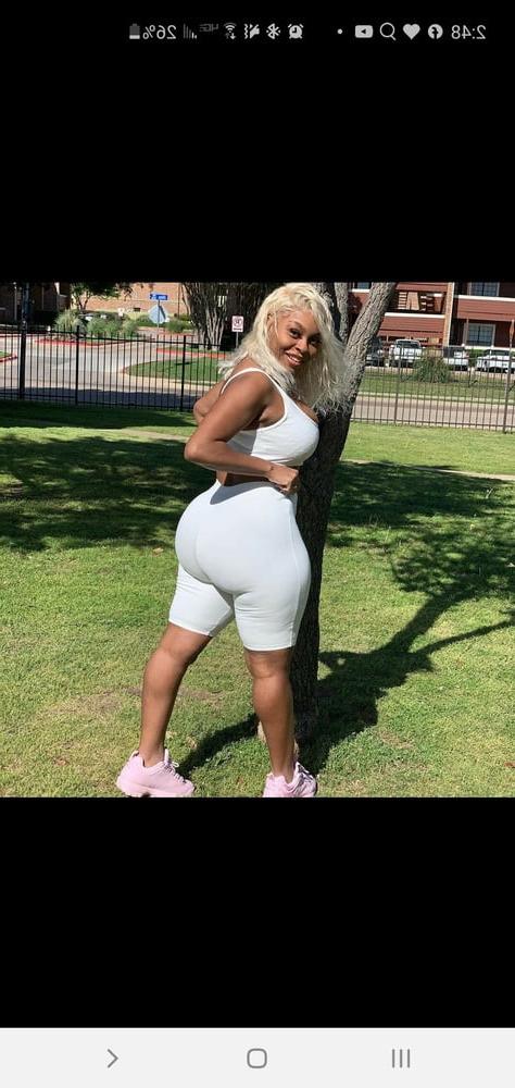 25P Sexy Facebook girls