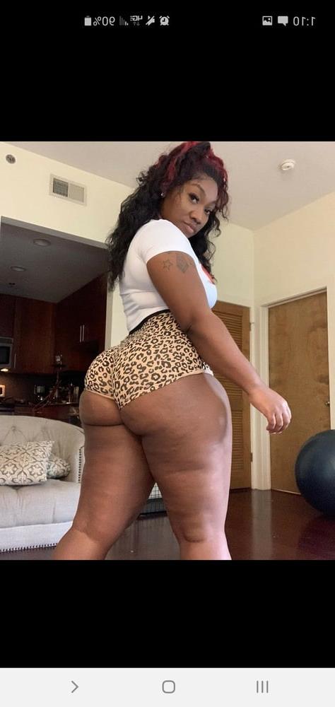 25P Sexy Facebook girls