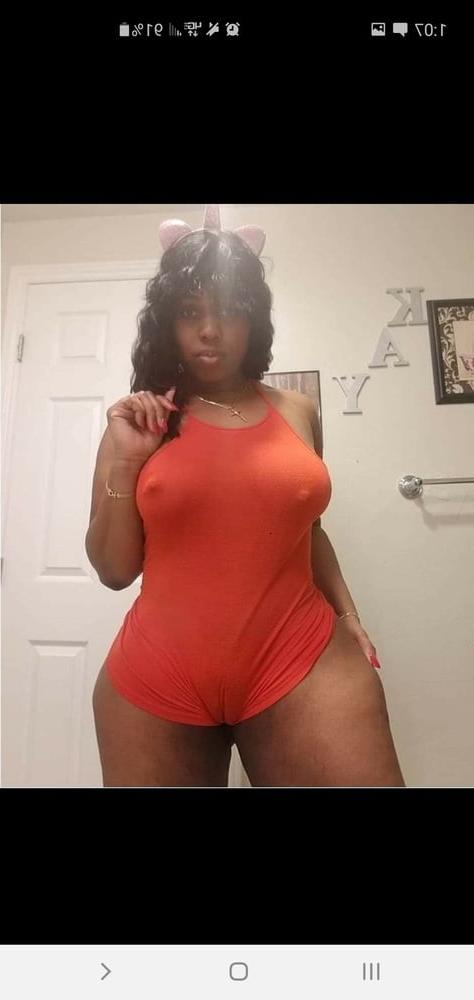 25P Sexy Facebook girls