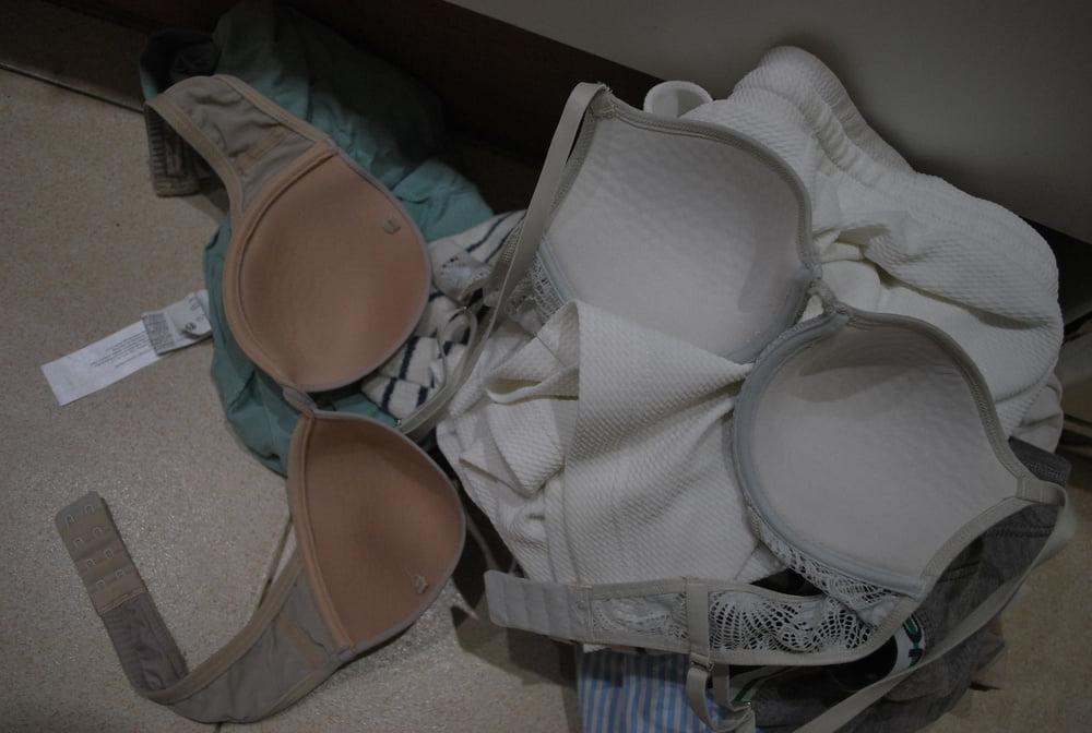 10P Panties and bras from a good girl