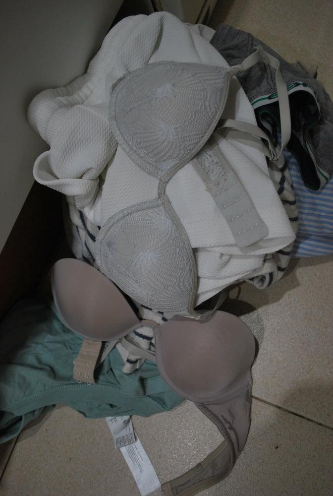 10P Panties and bras from a good girl
