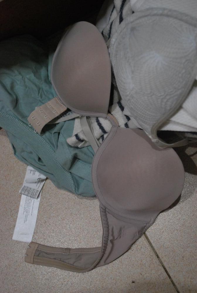 10P Panties and bras from a good girl