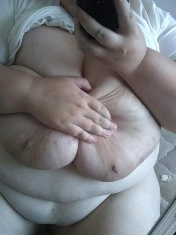 23P Random XXX Pics 26 - Girls I Know Edition