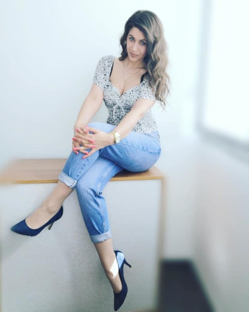 25P Sexy teacher from Croatia