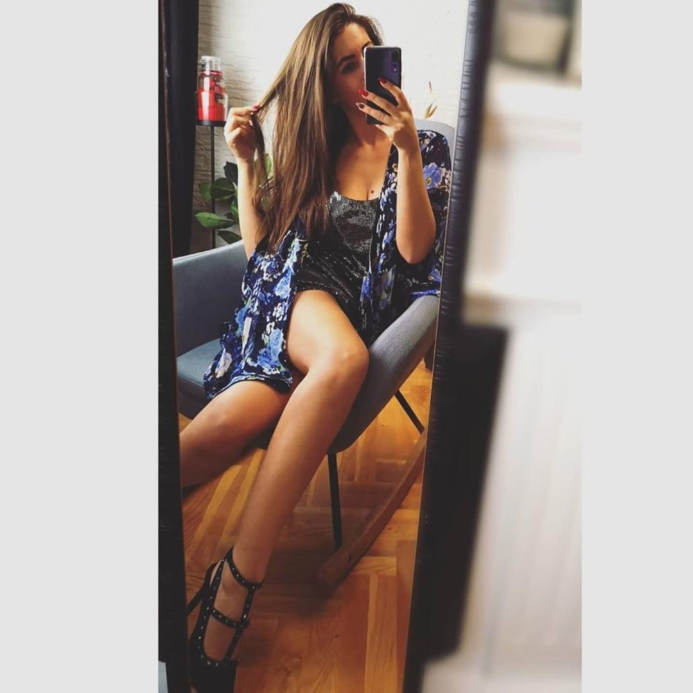 25P Sexy teacher from Croatia