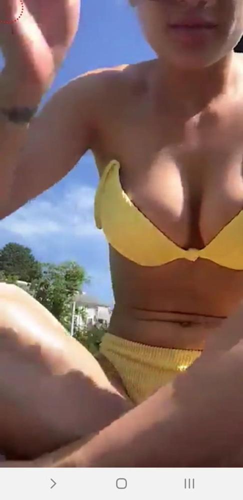 25P Büste BH Live Facebook Rumänisch