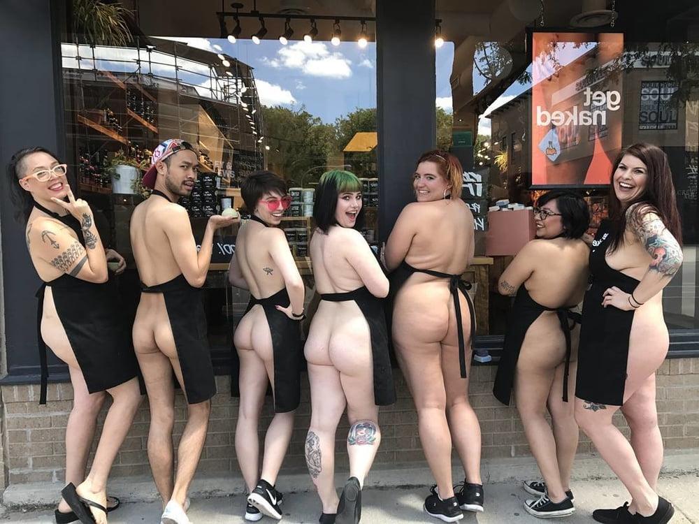 25P Pretty ladies