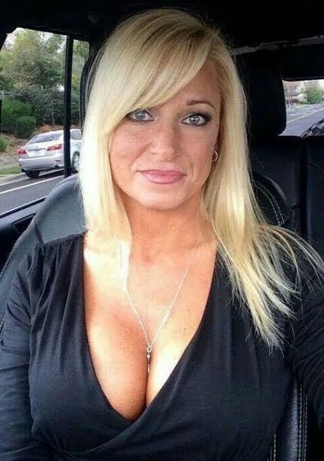 25P Pretty ladies