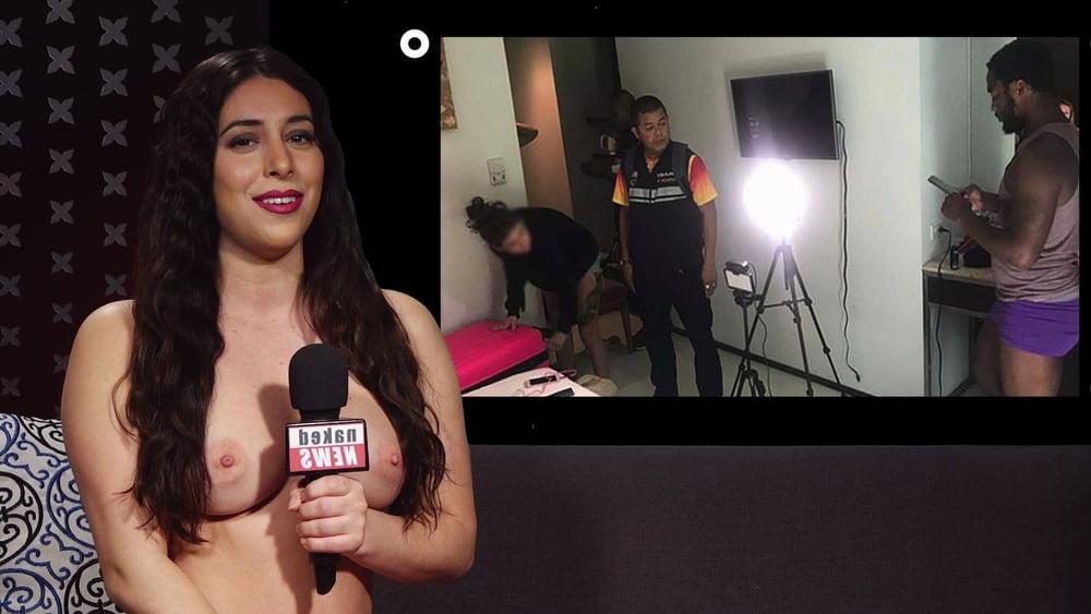 22P SekushiLover - Girls of Naked News