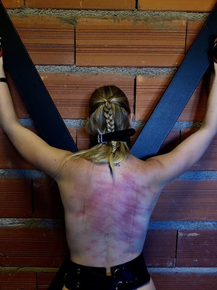 14P Whipped backs of Girls 3