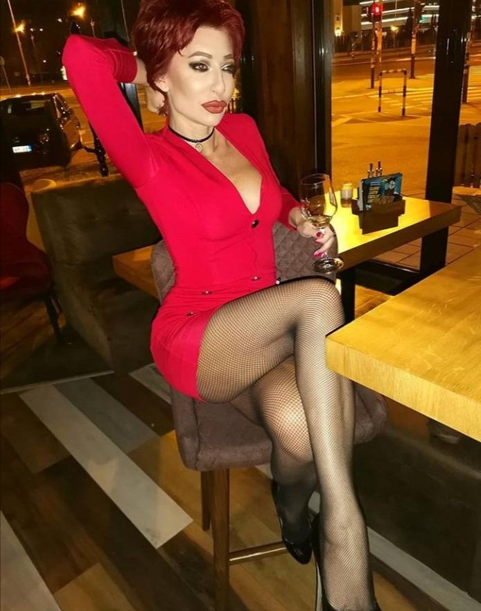 11P Vesna Banjanin Milf