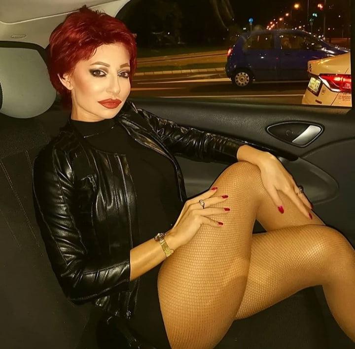 11P Vesna Banjanin Milf