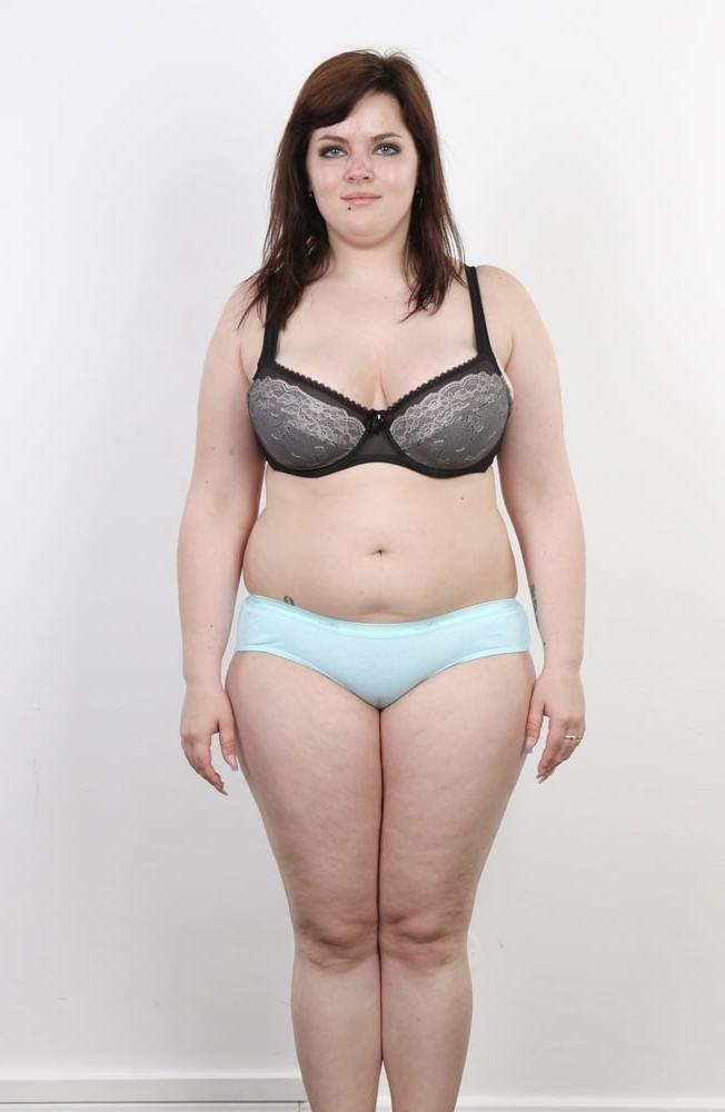 16P 777 - casting girls amateur with panties and bra