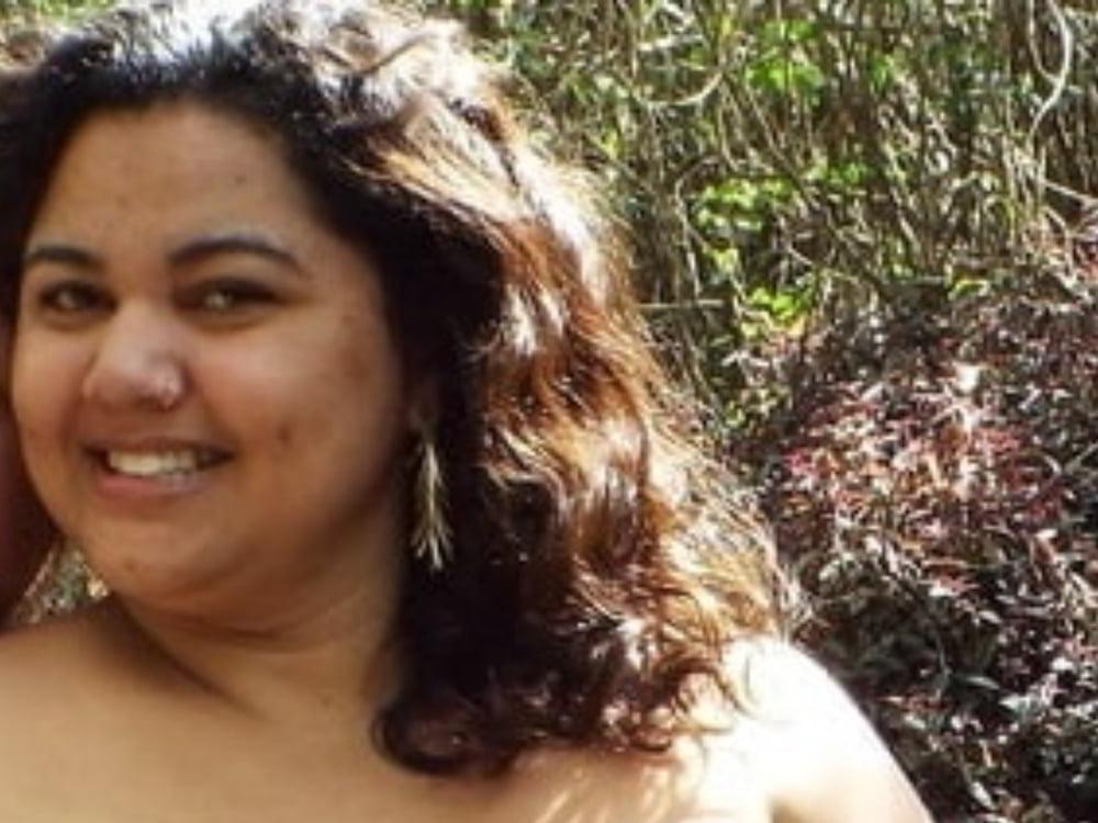 25P Desi NRI Aunty Big pussy