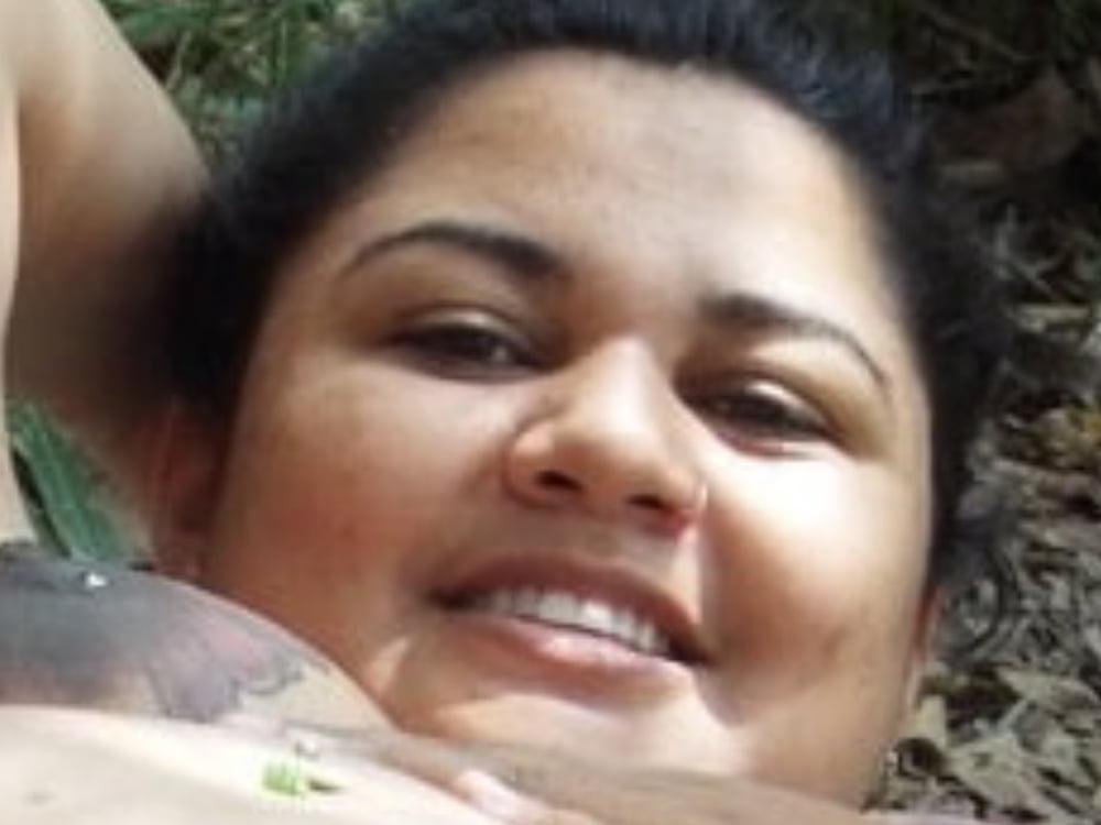 25P Desi NRI Aunty Big pussy