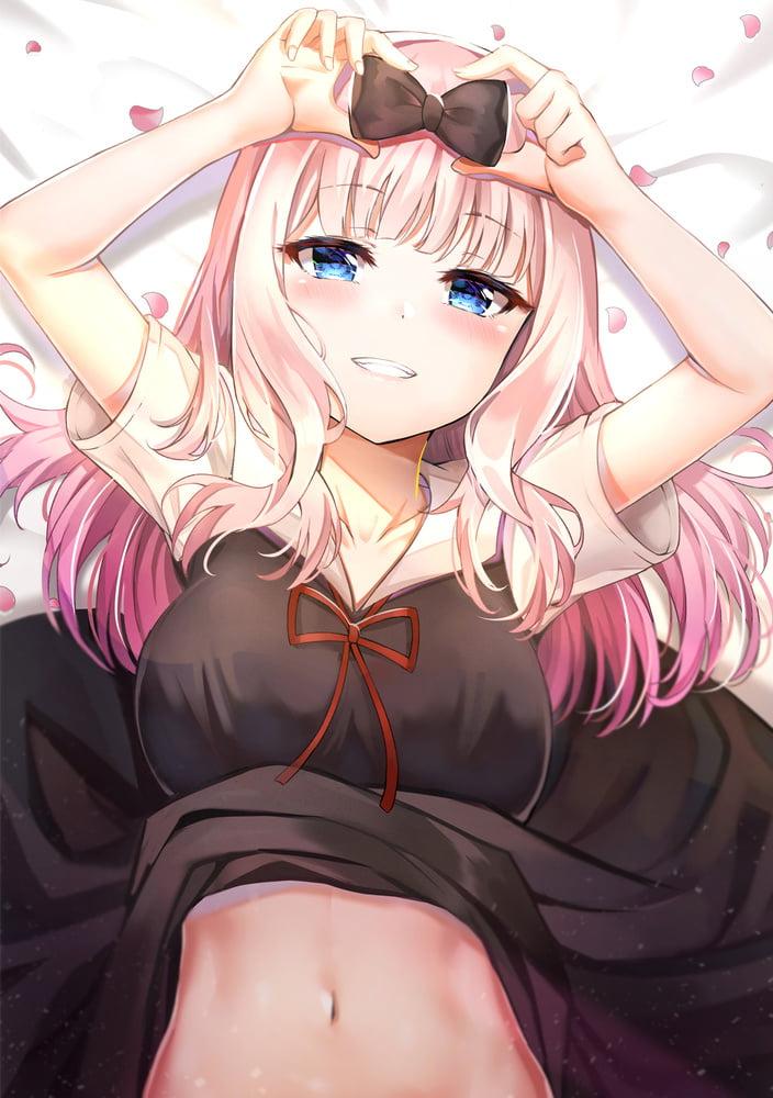 25P Sexy Hentai Girls