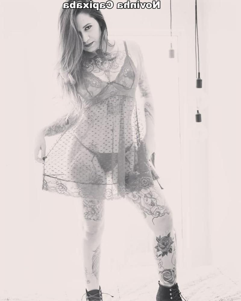 25P Tattooed Girls 07.