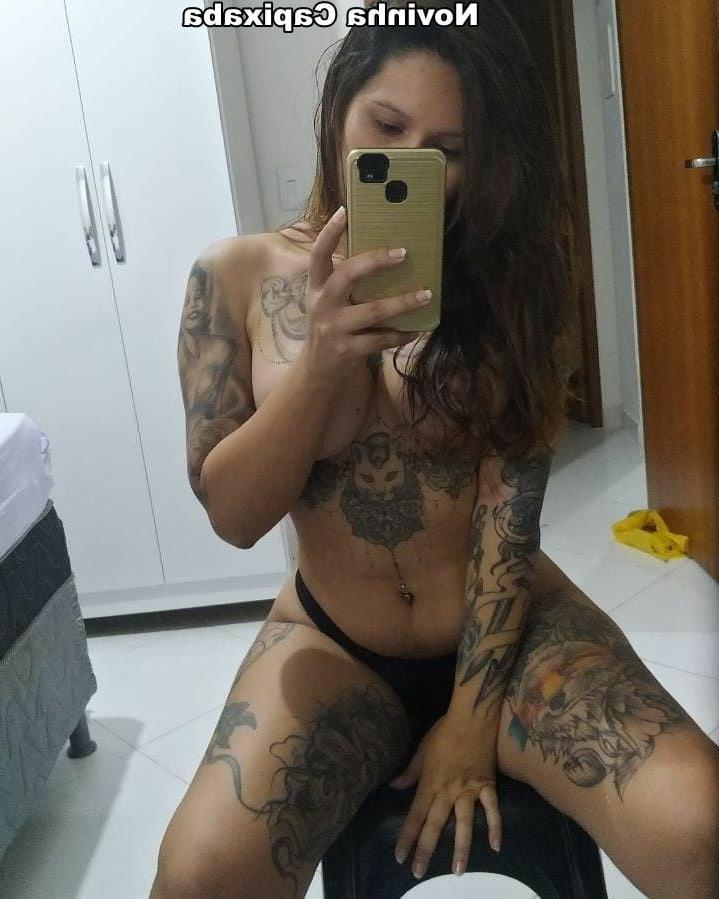 25P Tattooed Girls 07.
