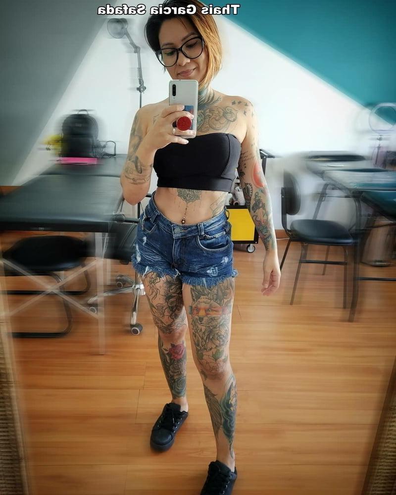 25P Tattooed Girls 07.