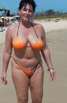 25P Weekend Milf's &amp; Gilf's