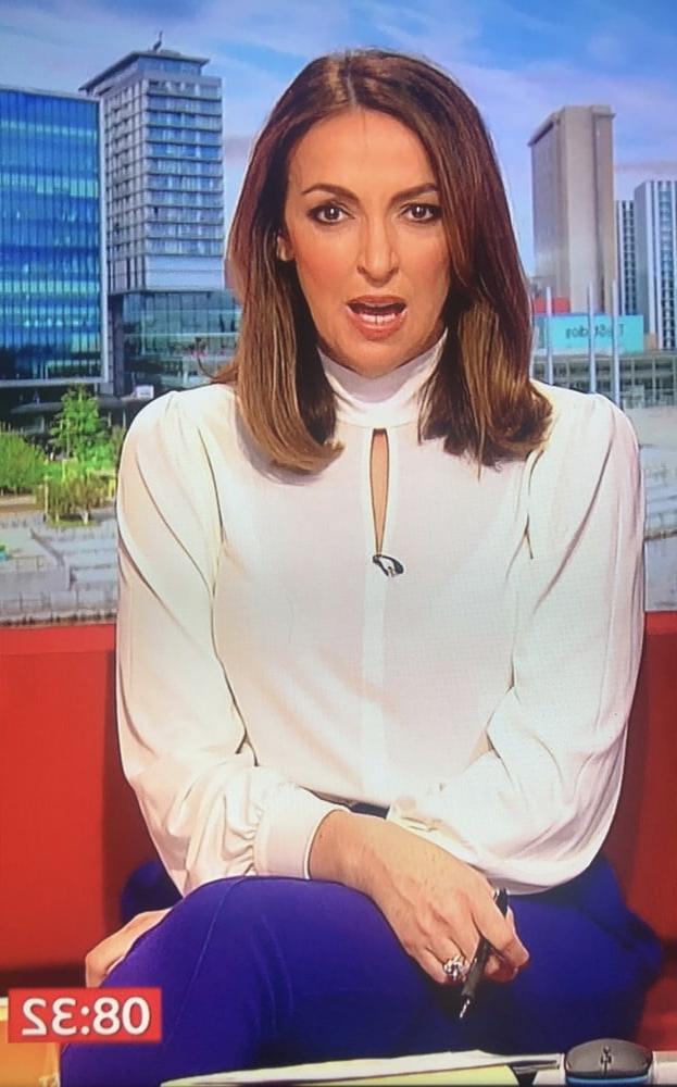 25P Sally Nugent Watching Us Wank Cover Her Face In Creamy Spunk
