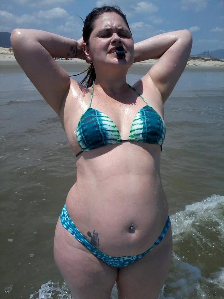 22P Tattooed Girls 05.