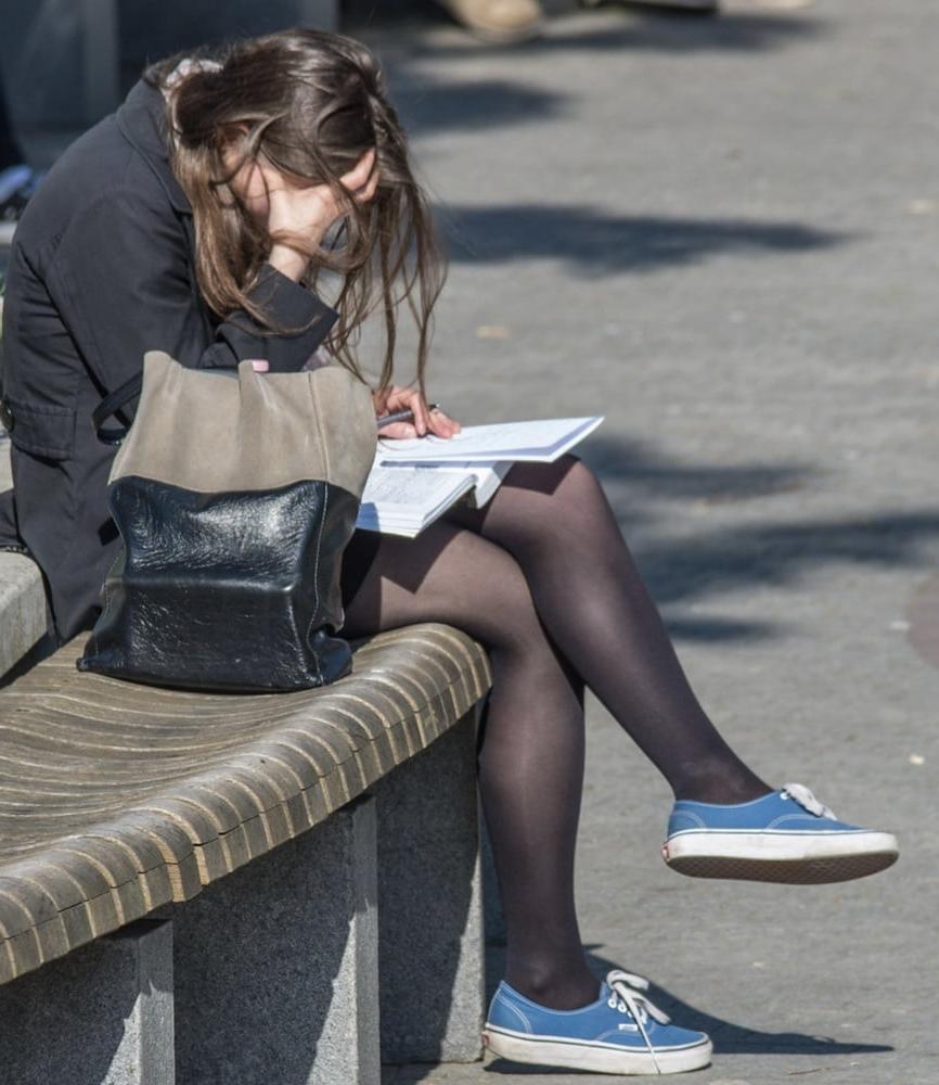 25P Street Pantyhose - UK &amp; Euro Girls Part 3