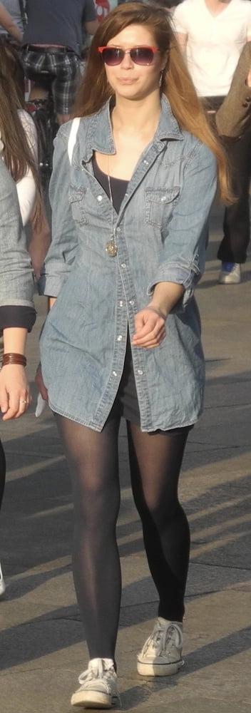 25P Street Pantyhose - UK &amp; Euro Girls Part 3