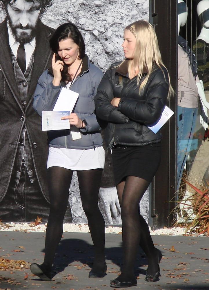 25P Street Pantyhose - UK &amp; Euro Girls Part 3