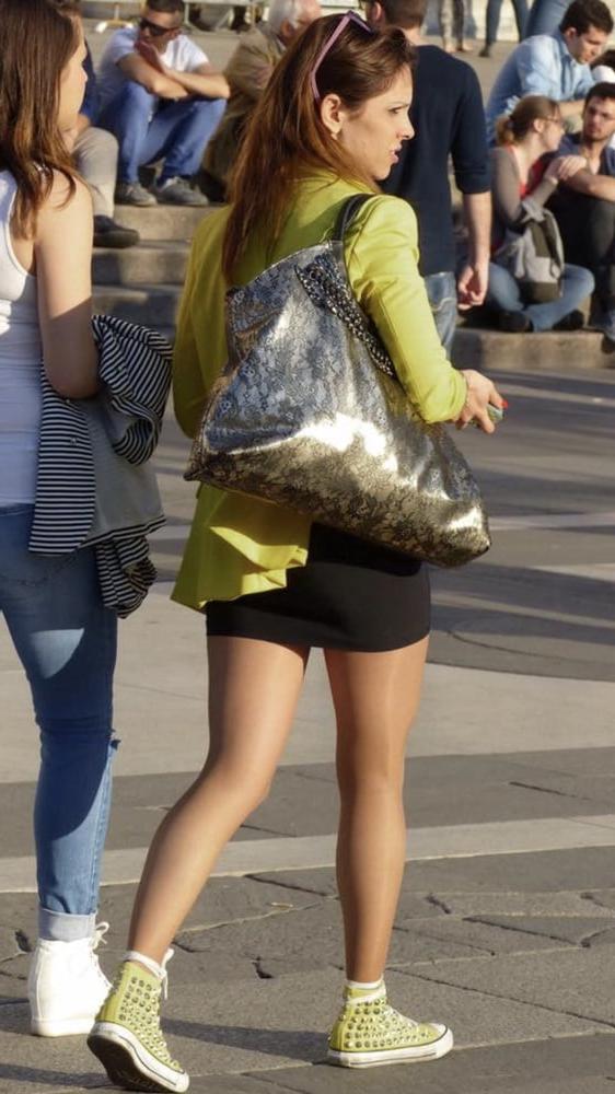 25P Street Pantyhose - UK &amp; Euro Girls Part 3