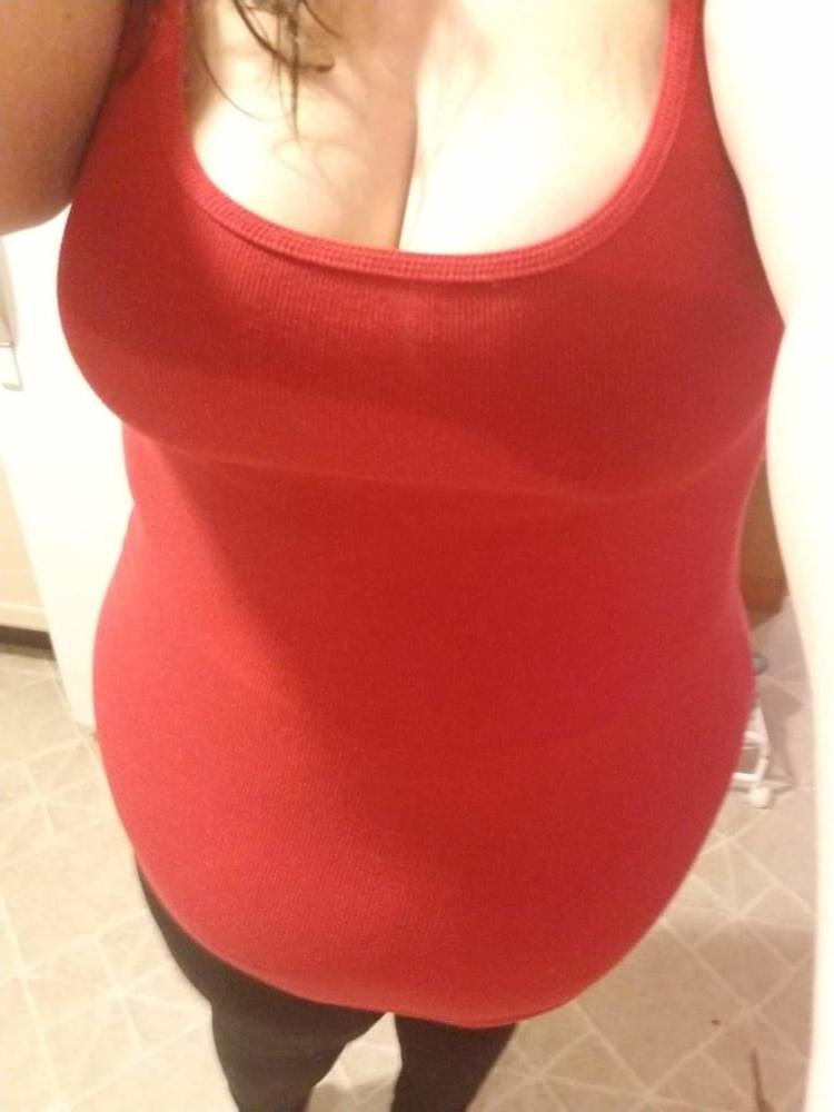 19P Horny 31yo girlfriend