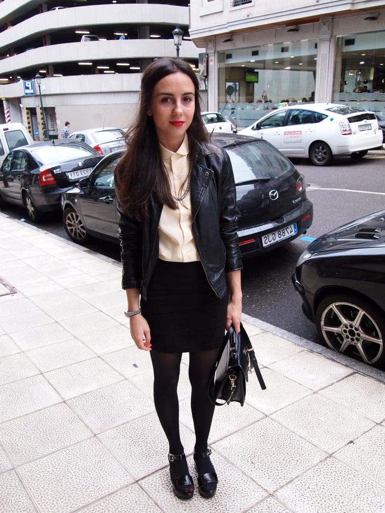 25P Spanish Cunt - Flat Chest, Skinny Legs &amp; Pantyhosed