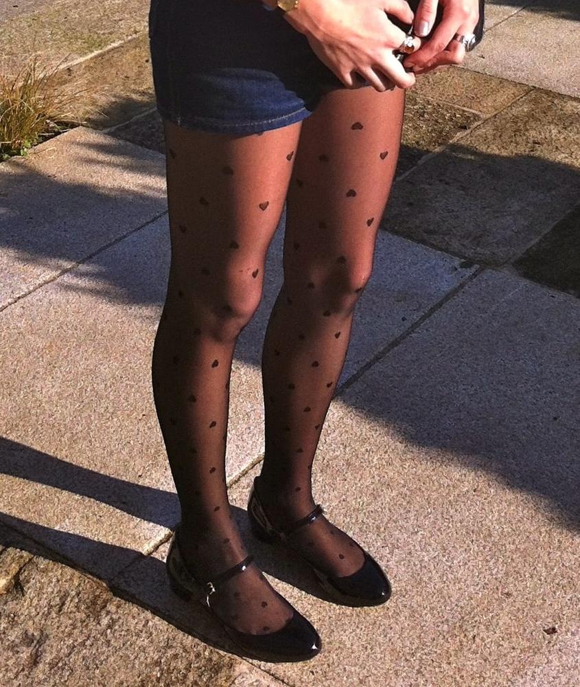 25P Spanish Cunt - Flat Chest, Skinny Legs &amp; Pantyhosed